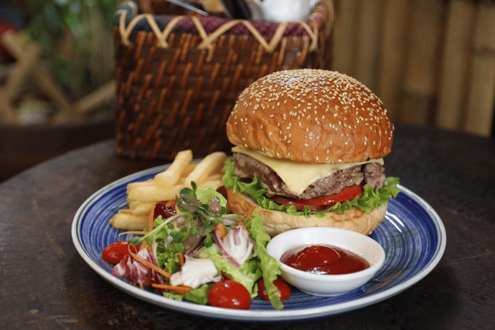 Start your day right with Puku’s hearty brunch menu – from classic Western bites to filling comfort dishes (Source: Puku Café and Sports Bar)